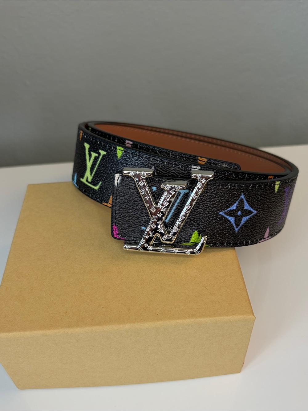 Men’s Original Genuine Leather Multicolor Monogram Belt Waist Size 26-30